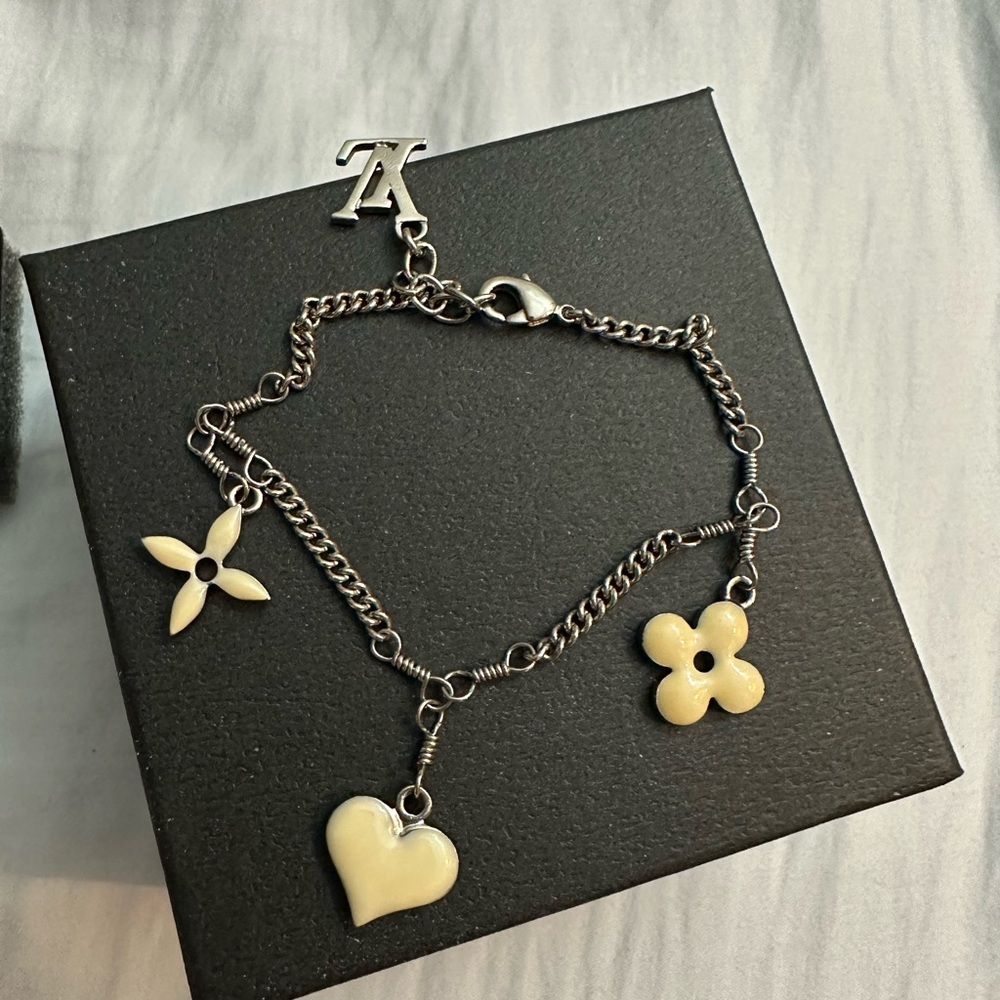 LOUIS VUITTON Sweet Monogram Charm Bracelet in cream White Silver
